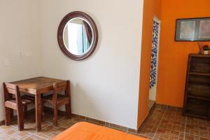 Billede fra billedgalleriet på Casa Pax - Habitación El Atardecer Dorado a Pasos del Mar i La Paz