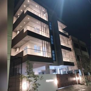 Budova, kde se aparthotel nachází