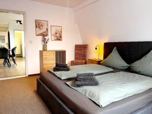 Postel nebo postele na pokoji v ubytování 3-Zimmerwohnung, 2 Bäder, Büsum (4km), Nordsee