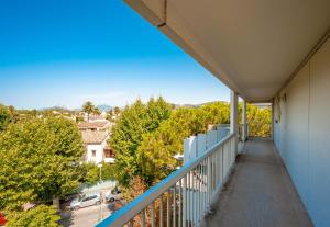 Balkón nebo terasa v ubytování B&B HOTEL Hyères