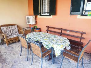 Posedenie v ubytovaní Corfu Pelekas Apartment