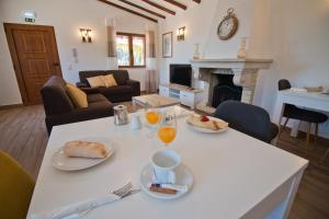 Istumisnurk majutusasutuses Casa da Ladeira Branca +29 fotot