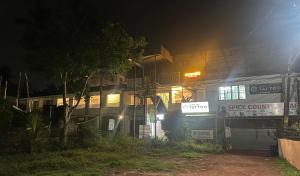 Bangunan di mana terletaknya hotel