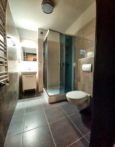 Et badeværelse på Dominikana Apartament 41b