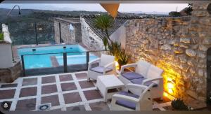 Piscina en o cerca de Apartamentos Turísticos La Casa Vieja