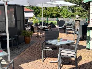 Restavracija oz. druge možnosti za prehrano v nastanitvi Ambiente Hotel Strehla