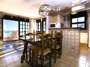 Fotografia z galérie ubytovania JOAN MARGARIT 3-A - Apartamento en el Puig Rom (Roses) con piscina comunitaria, con magnificas vistas al mar. - ES-228-106 v destinácii Roses