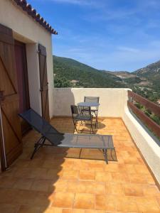 Nespecifikovaný výhled na hory nebo výhled na hory při pohledu z bed and breakfast + 6 fotografií
