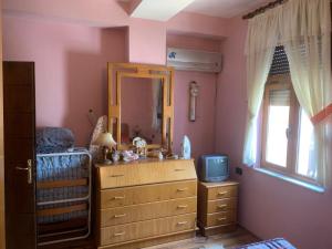 Katil atau katil-katil dalam bilik di City view apartment Pogradec