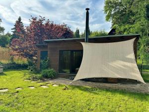 Aed väljaspool majutusasutust Chillzóna u Medojeda