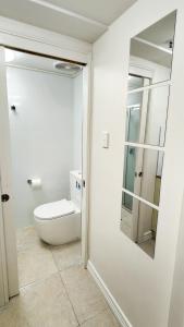 Ένα μπάνιο στο Apt 9 The New Yorker