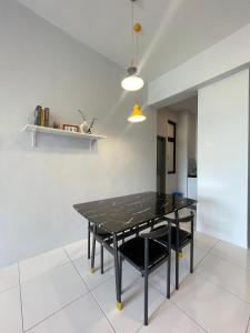 Fotografie z fotogalerie ubytování Ipoh Cozy Condo Stadium Greentown 3Br 2bath, 8pax v destinaci Ipoh