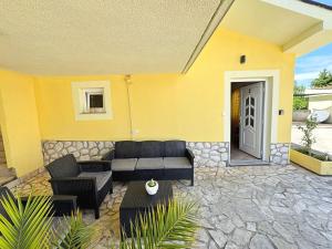 Posedenie v ubytovaní Top Apartments