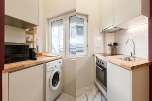 Kuchyň nebo kuchyňský kout v ubytování Albertina Carlos Alberto by Aspasios