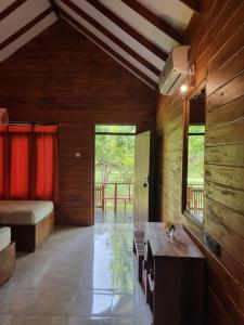 Katil atau katil-katil dalam bilik di Liyon Rest sigiriya