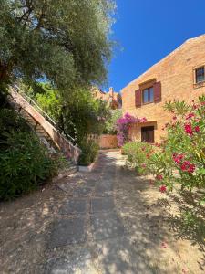 Κήπος έξω από το APPARTAMENTI BIANCANEVE by VILLA AUREA CAV