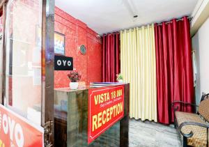 TV a/nebo společenská místnost v ubytování Hotel Vista 18 Inn Couple Friendly