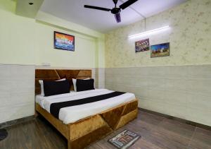 Postel nebo postele na pokoji v ubytování Hotel Vista 18 Inn Couple Friendly