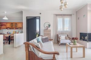 Η κουζίνα ή μικρή κουζίνα στο Vretto's Home Meganisi