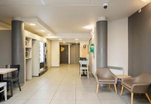Posezení v ubytování B&B HOTEL Calais Centre St Pierre