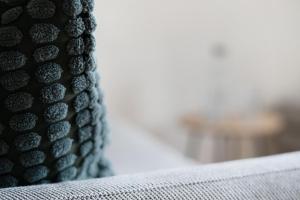 a close up of a black and white object at Die Böttgerei Dünenkeiler in Dahme +28 photos