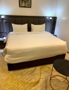 Katil atau katil-katil dalam bilik di Asokoro Hotel, close to Force Hq and Ecowas, Gym, Swimming Pool, Wifi