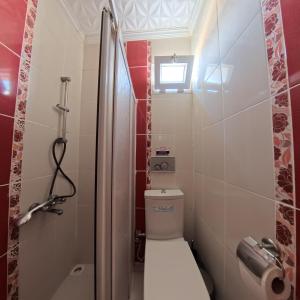 Koupelna v ubytování Kervansaray Hotel