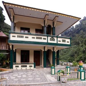 Gallery image of Indra Valley Inn Bukit Lawang in Bukit Lawang