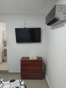 TV a/nebo společenská místnost v ubytování Hostel HA1 + 4 fotografie