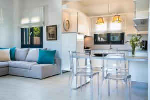 Posezení v ubytování Seirios Luxury Villa