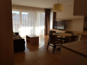 TV o dispositivi per l'intrattenimento presso feel good Resort