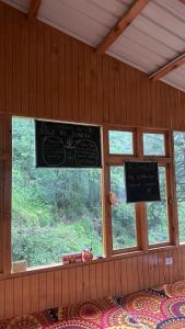 Photo de la galerie de l'établissement Solo ki Duniya, near Jhalori Pass, Jibhi, Shoja, à Jibhi 53 autres photos