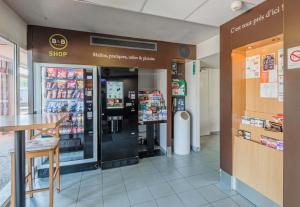 Certifikát, hodnocení, plakát nebo jiný dokument vystavený v ubytování B&B HOTEL Strasbourg Sud Geispolsheim