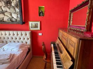 Postel nebo postele na pokoji v ubytování Hotel Vila "Oda E Miqve"