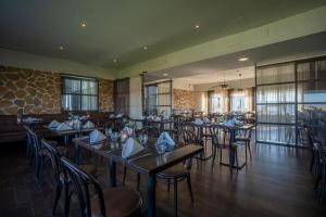 拉基酒店餐厅或其他用餐的地方