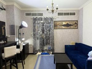 Φωτογραφία από το άλμπουμ του Blue Large Studio Apartment for 4 σε Sharjah +40 φωτογραφίες