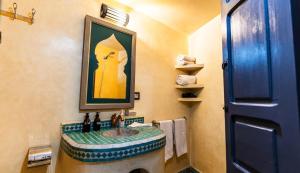 Koupelna v ubytování Riad 4 Jardins & Spa