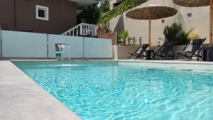 Bazén v ubytování Zante Luxury SeaView Villa with Private Pool nebo v jeho okolí