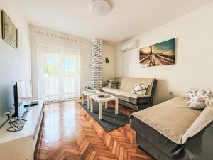 TV/Unterhaltungsangebot in der Unterkunft Apartment Lucia by Interhome