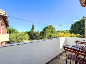 Ein Balkon oder eine Terrasse in der Unterkunft Apartment Lucia by Interhome