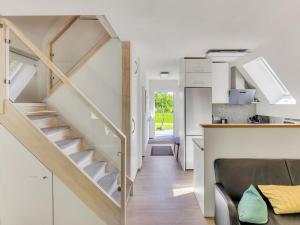 Kuchyň nebo kuchyňský kout v ubytování Holiday Home Ferienhaus Bude 92 by Interhome + 37 fotografií