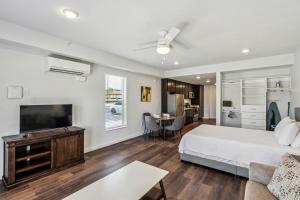 Postel nebo postele na pokoji v ubytování Flatz 830 + 58 fotografií