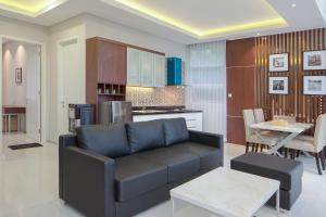 Η κουζίνα ή μικρή κουζίνα στο Azcarya Villa