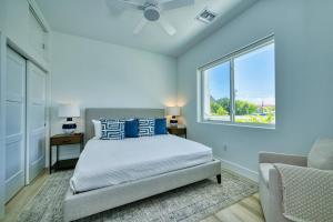 Ένα ή περισσότερα κρεβάτια σε δωμάτιο στο Sunset Point: Chic Meets Luxury +53 φωτογραφίες