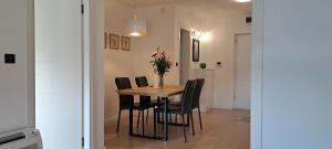 Fotografie z fotogalerie ubytování Manor Apartment v destinaci Donja Lastva