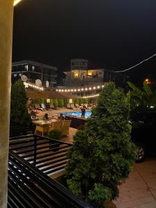 Piscina di Wave-ტალღა o nelle vicinanze