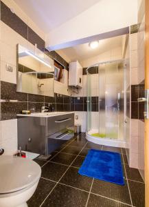 Kúpeľňa v ubytovaní Ava apartmani + 37 fotografií
