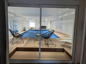 Fotografia z galérie ubytovania Gîte du Lac des Miroirs avec piscine privée v destinácii Condette