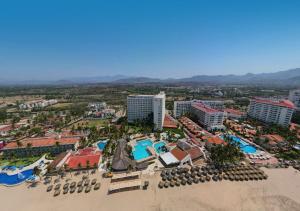 Bazén v ubytování Park Royal Beach Ixtapa - All Inclusive nebo v jeho okolí