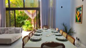 Posezení v ubytování Casa Espaçosa com Piscina-Praia do Forte